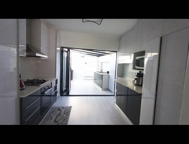 3 BEDROOM DUPLEX FOR SALE IN MALVERN